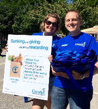 camden volunteer at lewiston farmers market